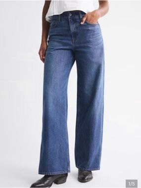 Abercrombie & Fitch The Wide Leg High-Rise Denim, 30/10 Short